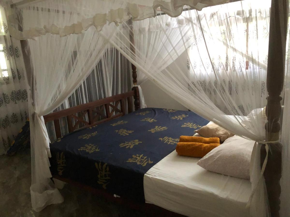 Coral Palm Villa And Apartment Унаватуна Экстерьер фото
