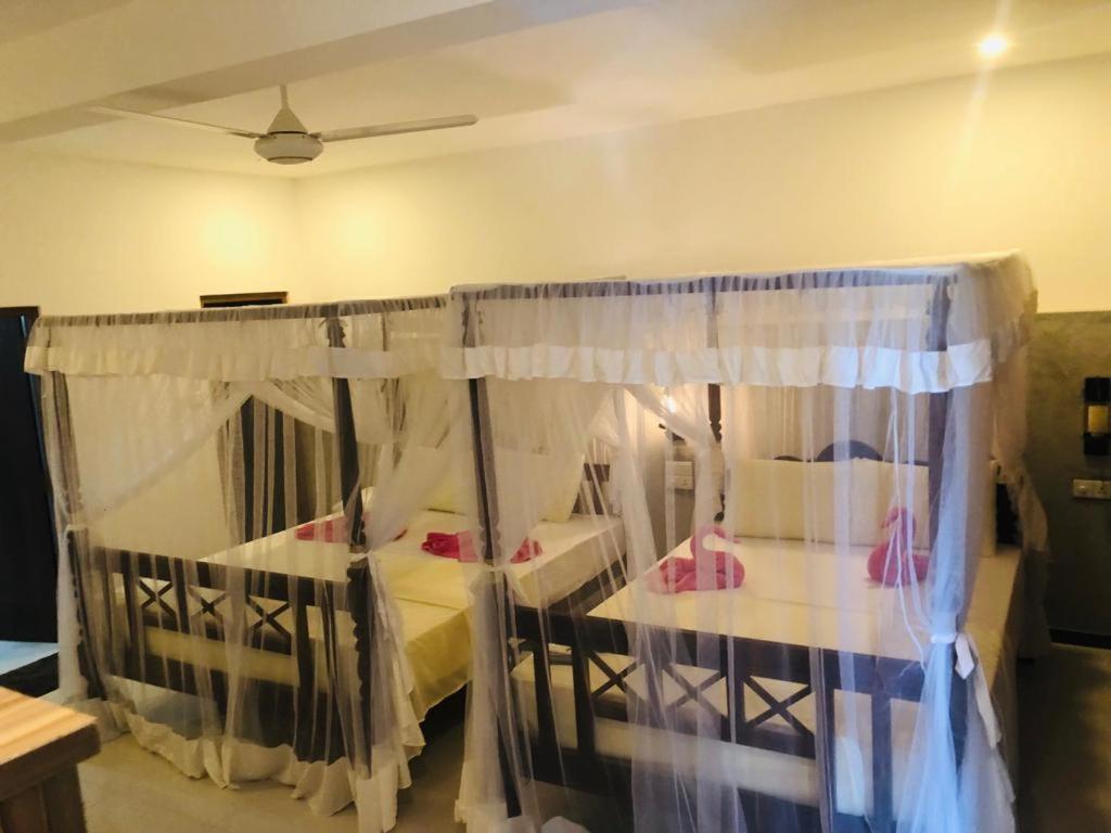 Coral Palm Villa And Apartment Унаватуна Экстерьер фото