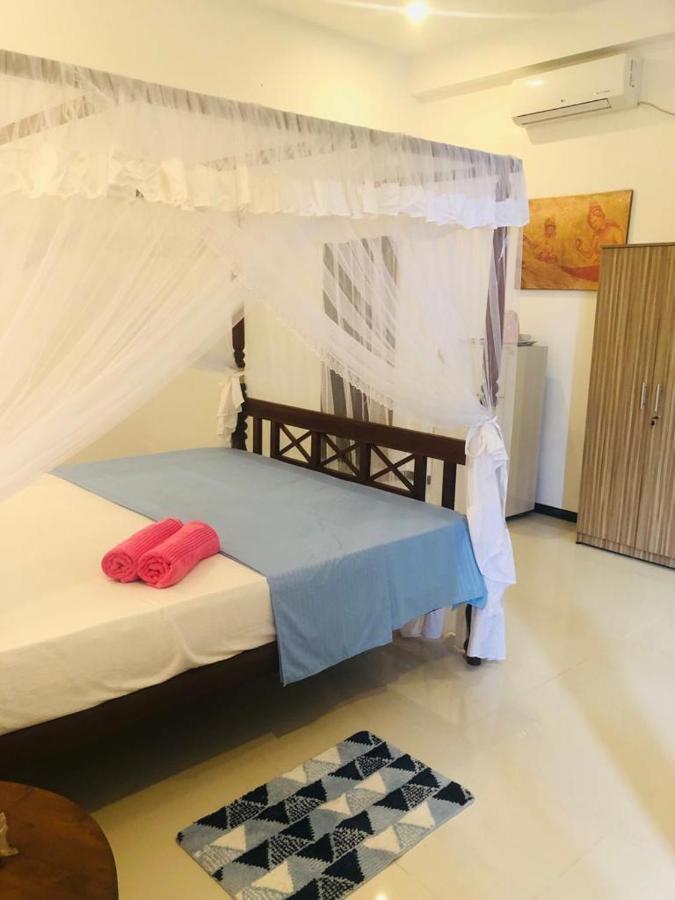 Coral Palm Villa And Apartment Унаватуна Экстерьер фото
