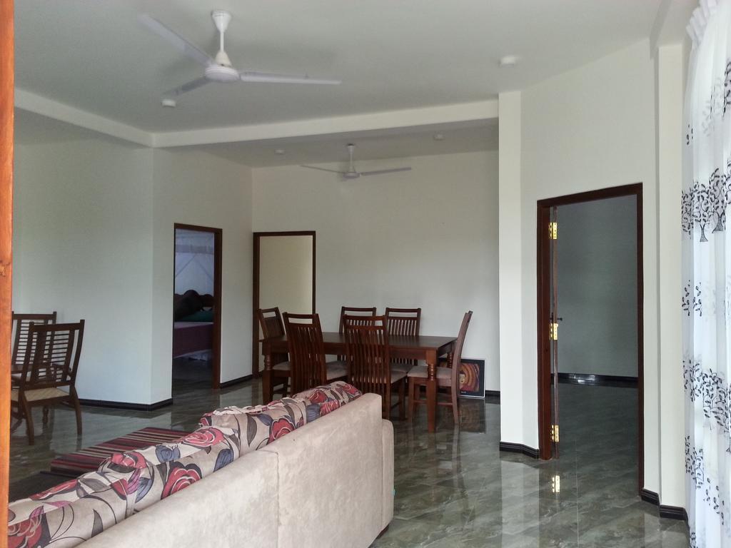 Coral Palm Villa And Apartment Унаватуна Номер фото