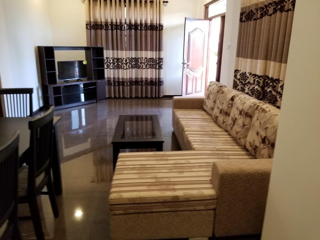 Coral Palm Villa And Apartment Унаватуна Экстерьер фото